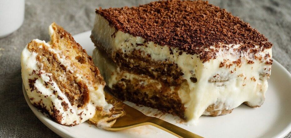 Without eggs and baking: how to make tiramisu in 20 minutes