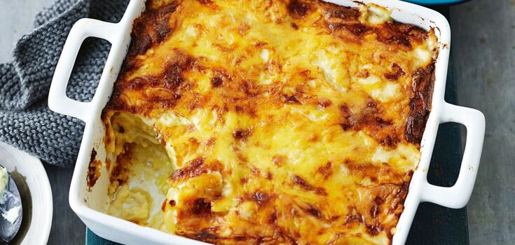 Budget and hearty lunch of meat and potatoes: how to make