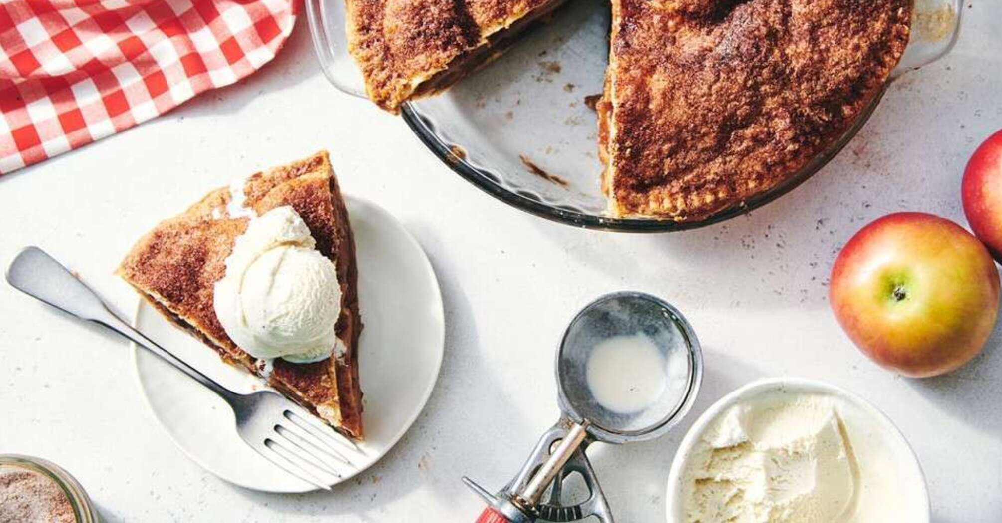 Apple pie that won't harm your figure: what to make