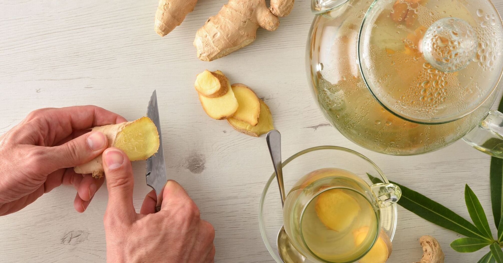 How to peel ginger quickly without a knife: a simple technique