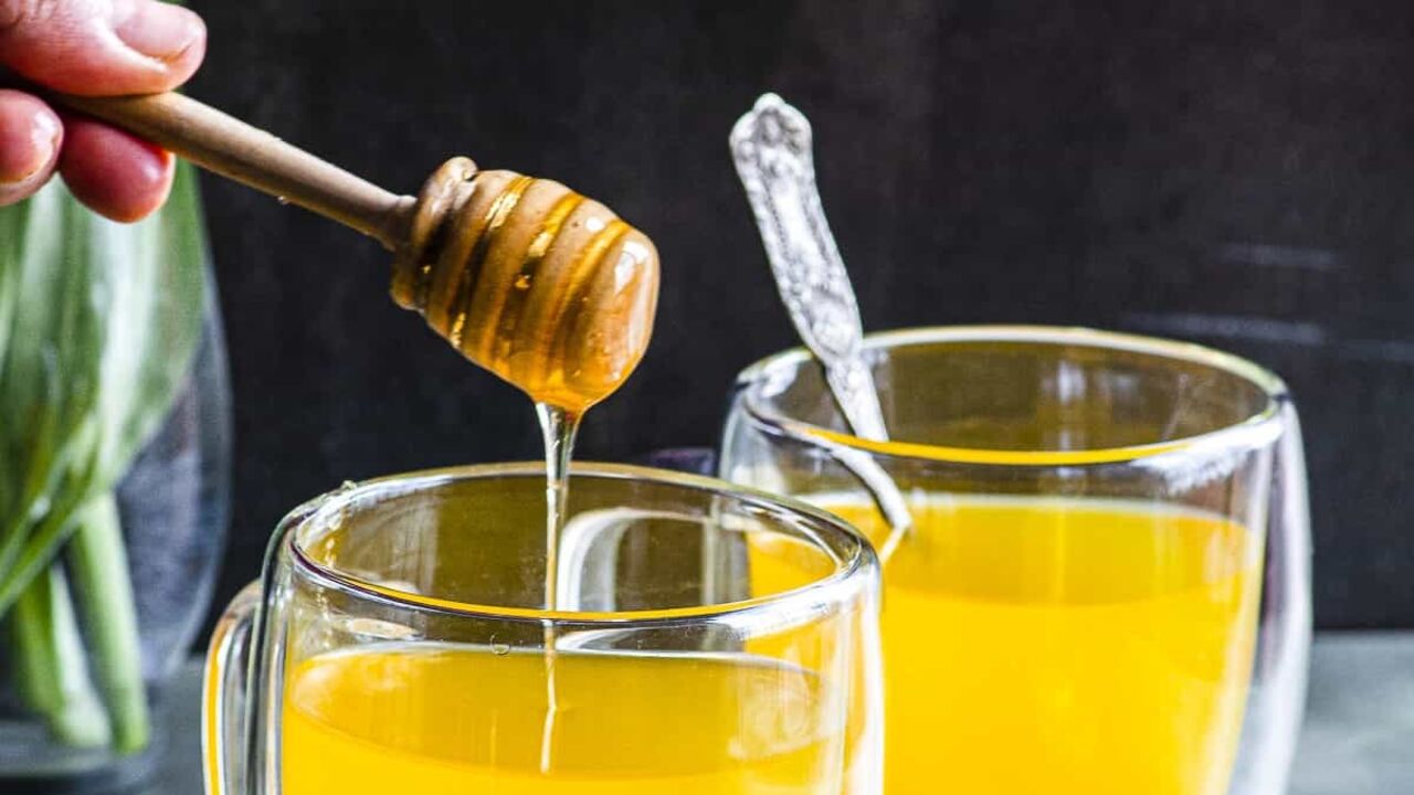 Why you should not add honey to boiling water immediately after brewing tea: dispelling myths