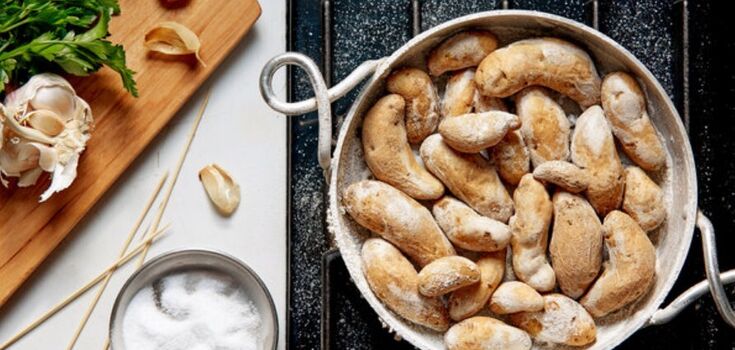 Why bake potatoes in salt: an unexpected answer