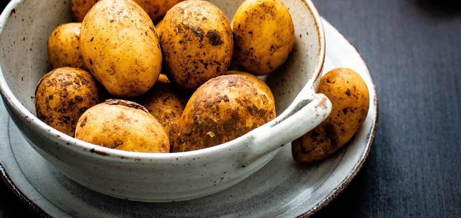 Jak szybko obrać ziemniaki