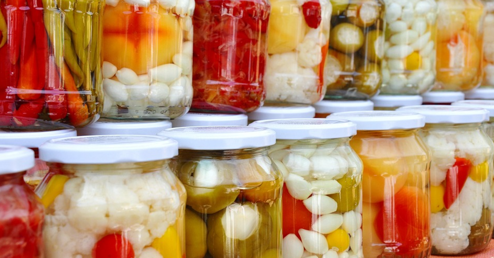 Not all fruits and vegetables are suitable for canning: some can cause poisoning