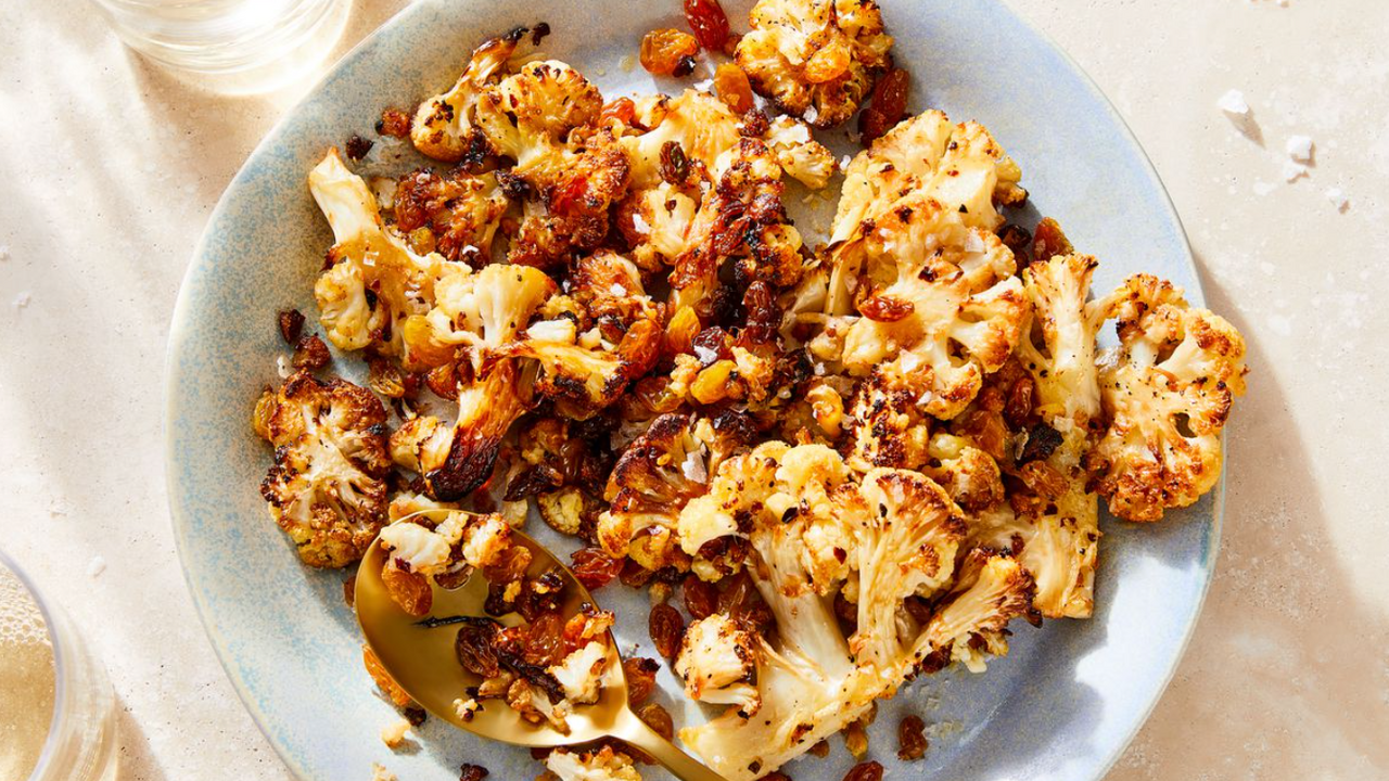 Crispy cauliflower without boiling or frying in 15 minutes