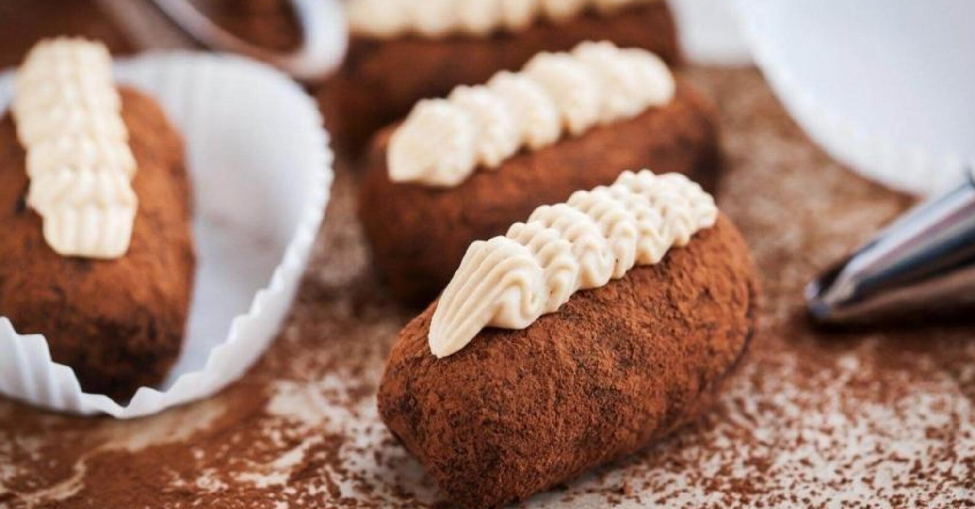 Cult "Potato" cake: you need only 4 ingredients