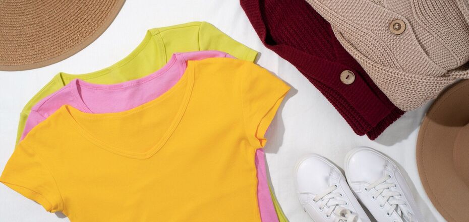 Ефективні лайфхаки для видалення запаху сигарет з одягу