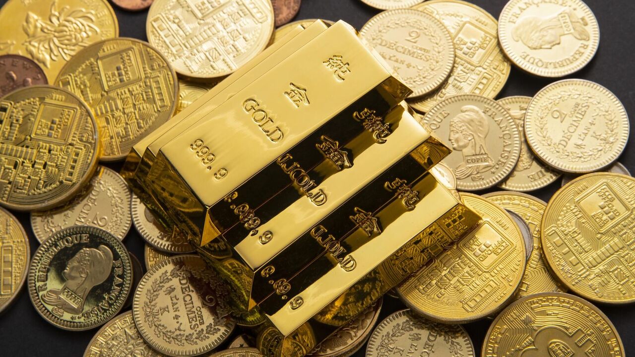 Ukraine has 2 thousand bars of refined gold