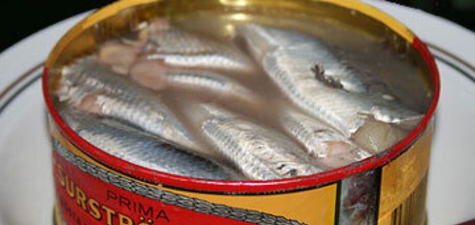 Rybny "przysmak" surströmming pojawia się na Ukrainie