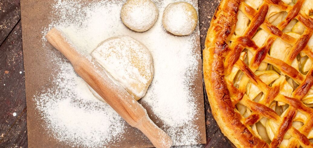 The easiest pie to make with filo dough and your favorite berries