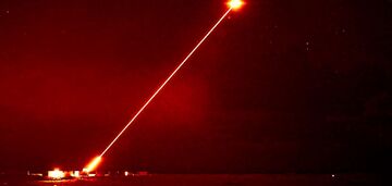 Wielka Brytania nie wyklucza dostarczenia Ukrainie rewolucyjnej broni laserowej DragonFire: co wiadomo