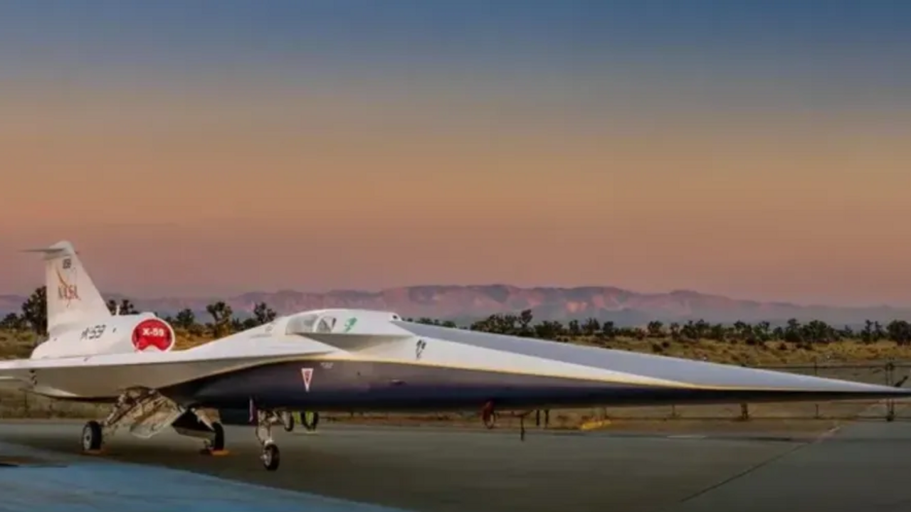 NASA показало "тихий" сверхзвуковой реактивный самолет X-59 Quesst 9. Видео