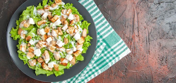 Delicious and simple chicken and mushroom salad that will not harm your figure