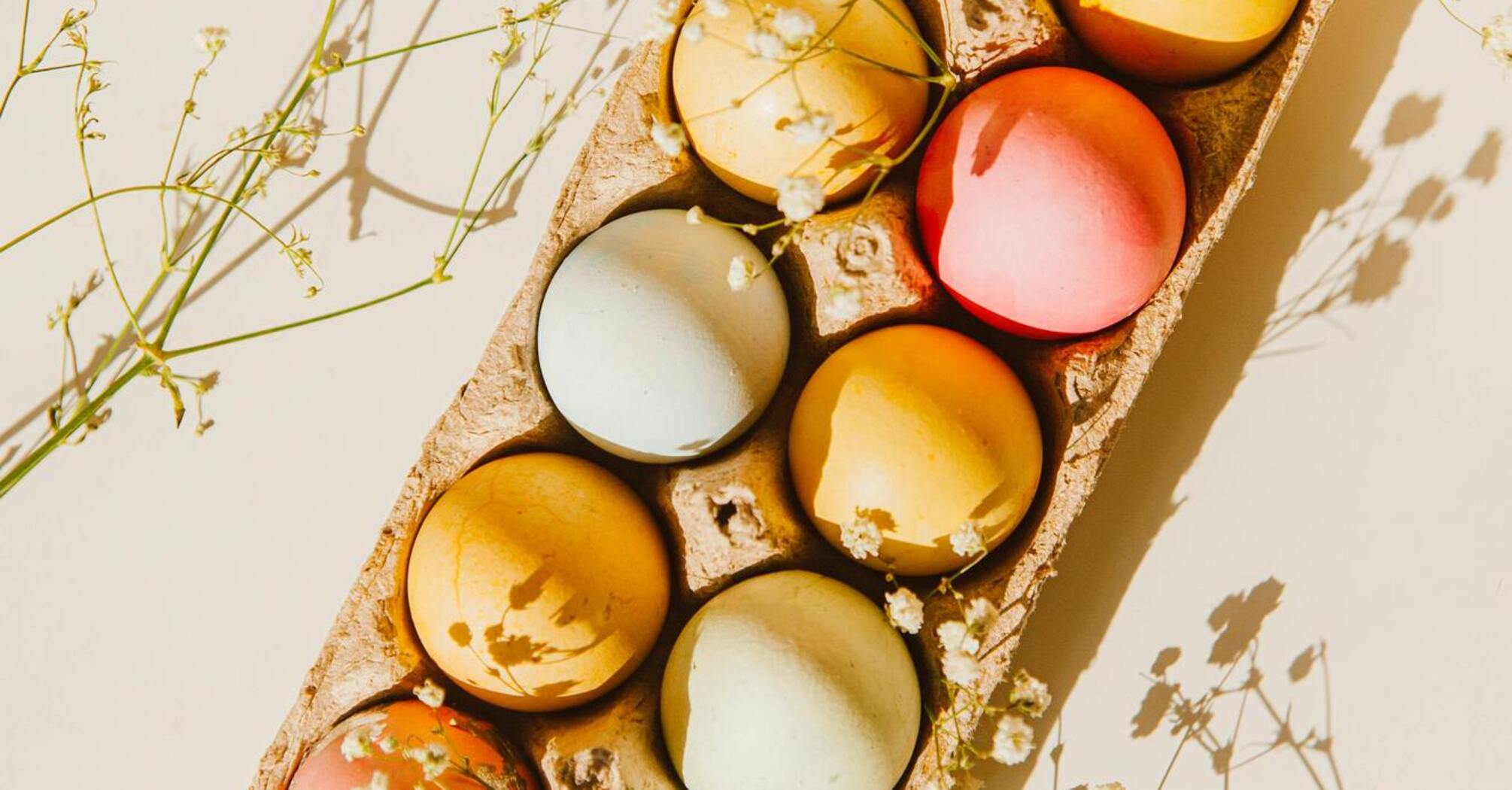 How to dye eggs with beets and wine