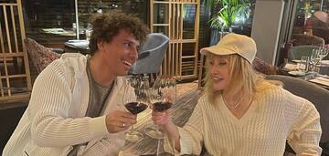 Jak wygląda Ałła Pugaczowa w wieku 75 lat: Maxim Galkin pokazał świeże zdjęcie żony i oczarował sieć