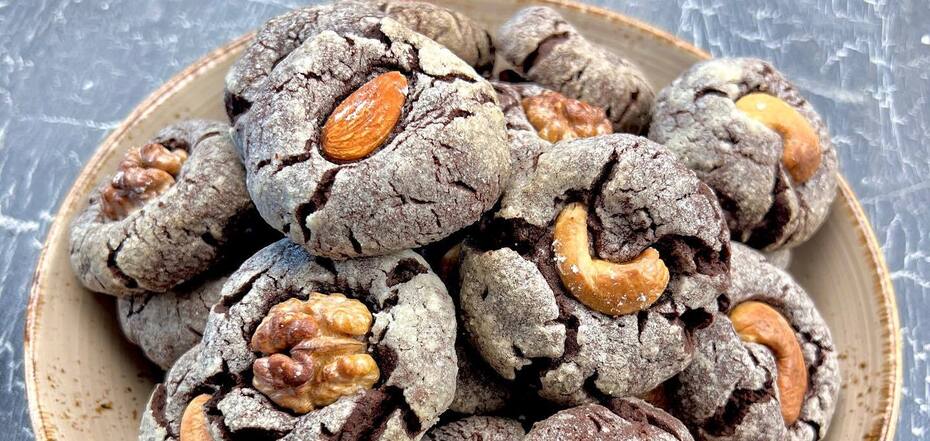 Delicious chocolate cookies that can be eaten during Lent: a simple recipe 