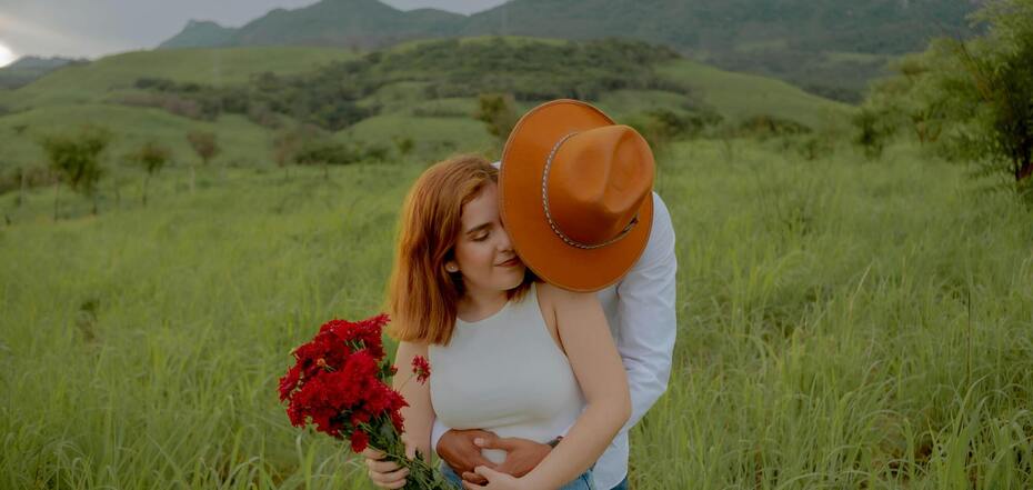 Attract partners like a magnet: scientists have named the traits that determine a person's attractiveness