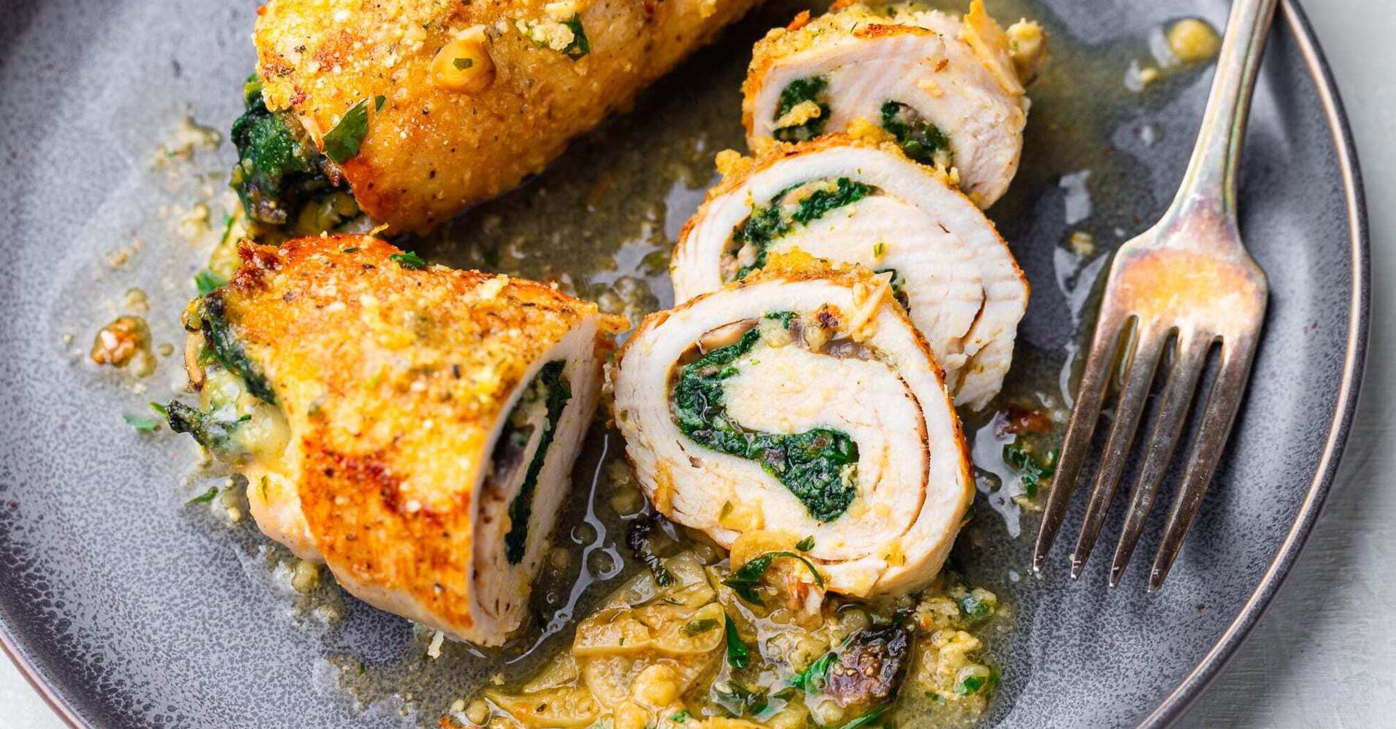 Hearty chicken roll with mushrooms and cheese for lunch: better than store-bought sausage