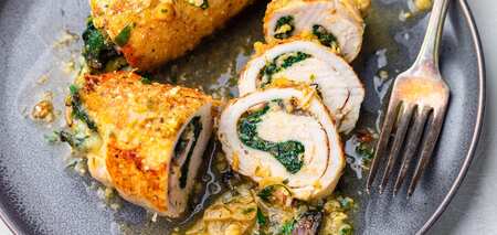 Hearty chicken roll with mushrooms and cheese for lunch: better than store-bought sausage