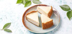 The most delicate cream cheese and cream cheesecake: just melts in your mouth