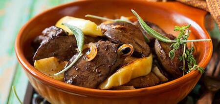 Soft and juicy liver: what to add for the perfect taste