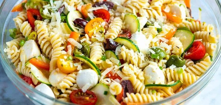 Pasta salad with mushrooms