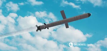 Rosjanie ostrzeliwują Dniepr rakietami: placówka oświatowa uszkodzona, ofiary śmiertelne. Wideo