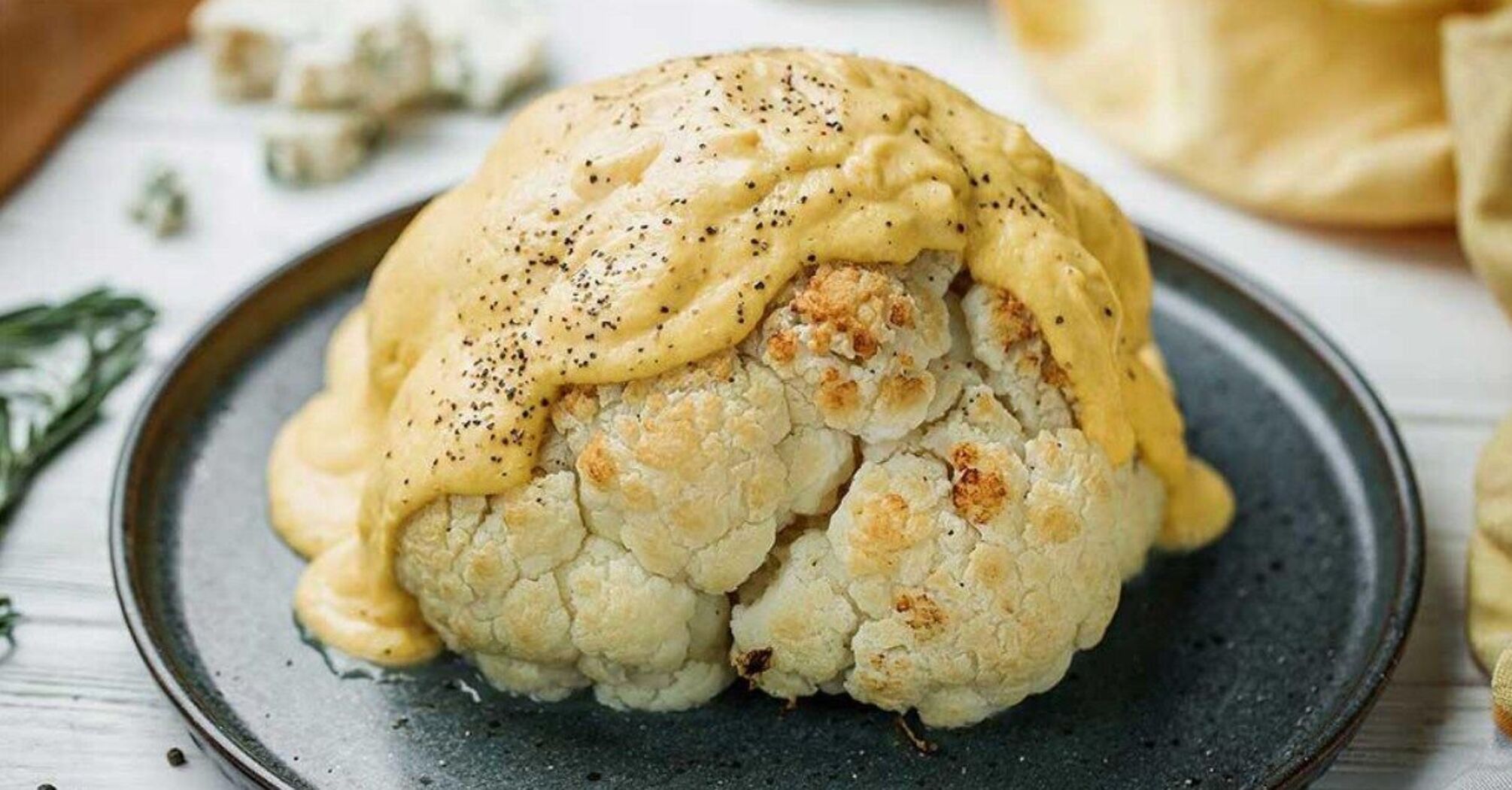 How to bake cauliflower in the oven to make it delicious and dietary
