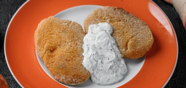 How to cook juicy hake cutlets
