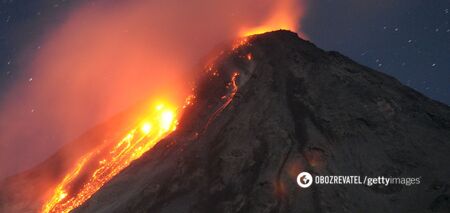 Mount Ruang volcano rages in Indonesia: what the 'fiery hell' looks like. Photo and video