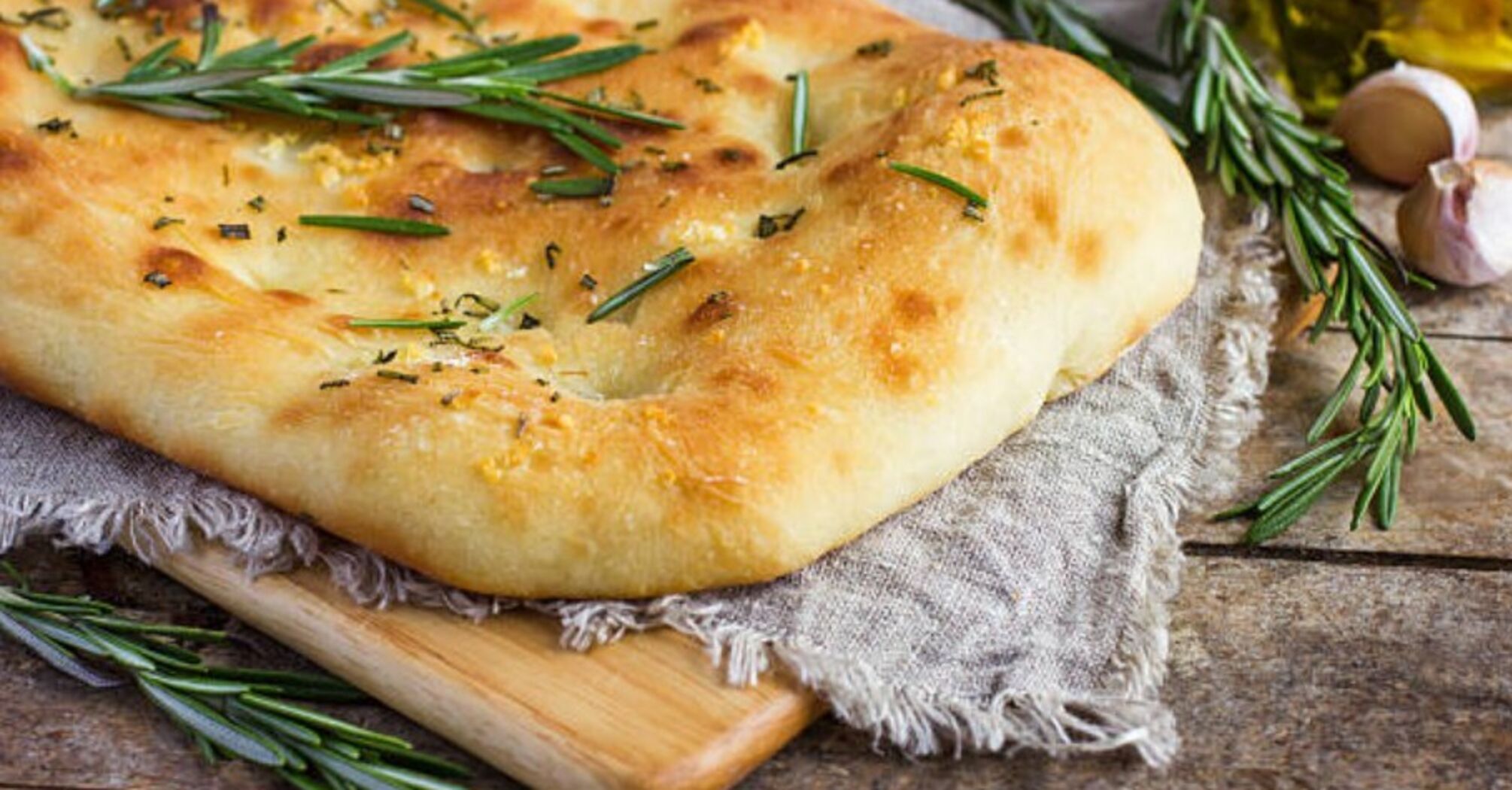 Focaccia with water and yeast