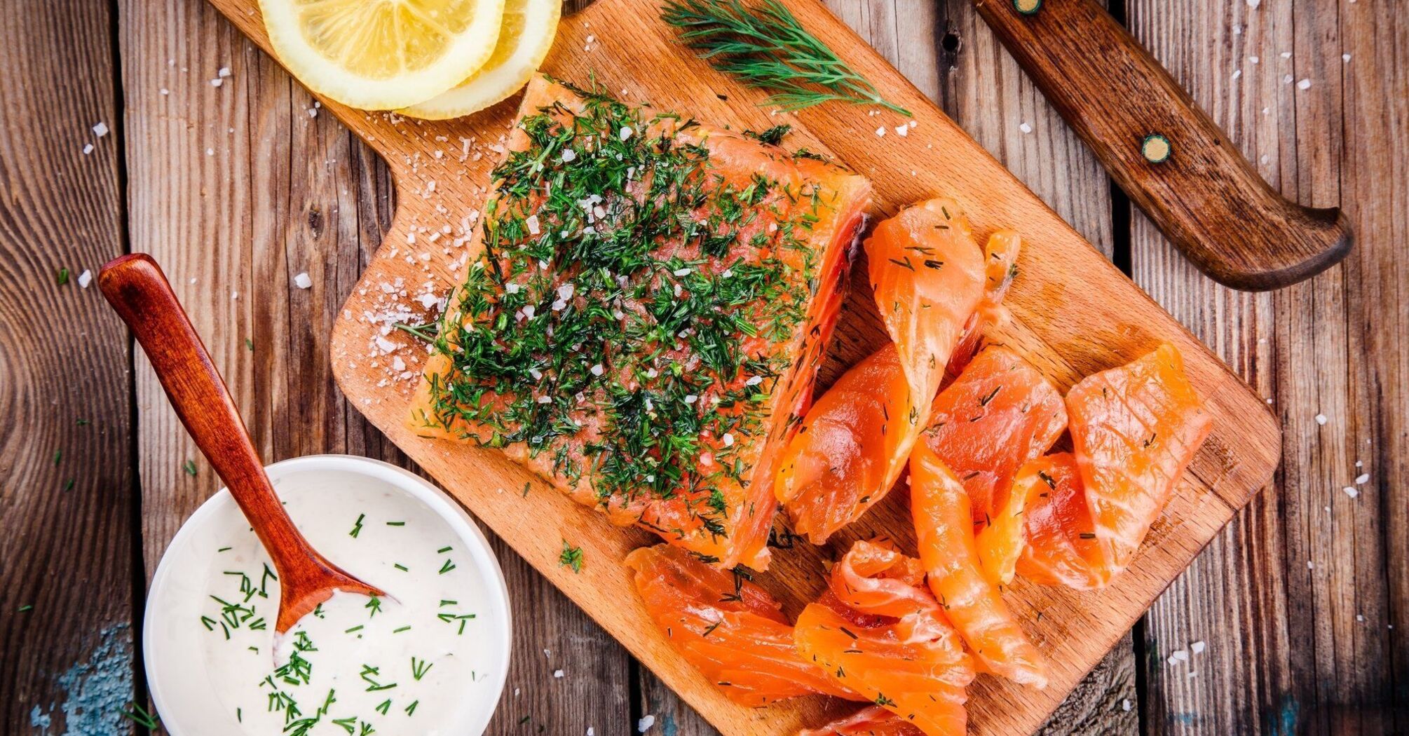 How to salt red fish for sandwiches at home: add one special ingredient