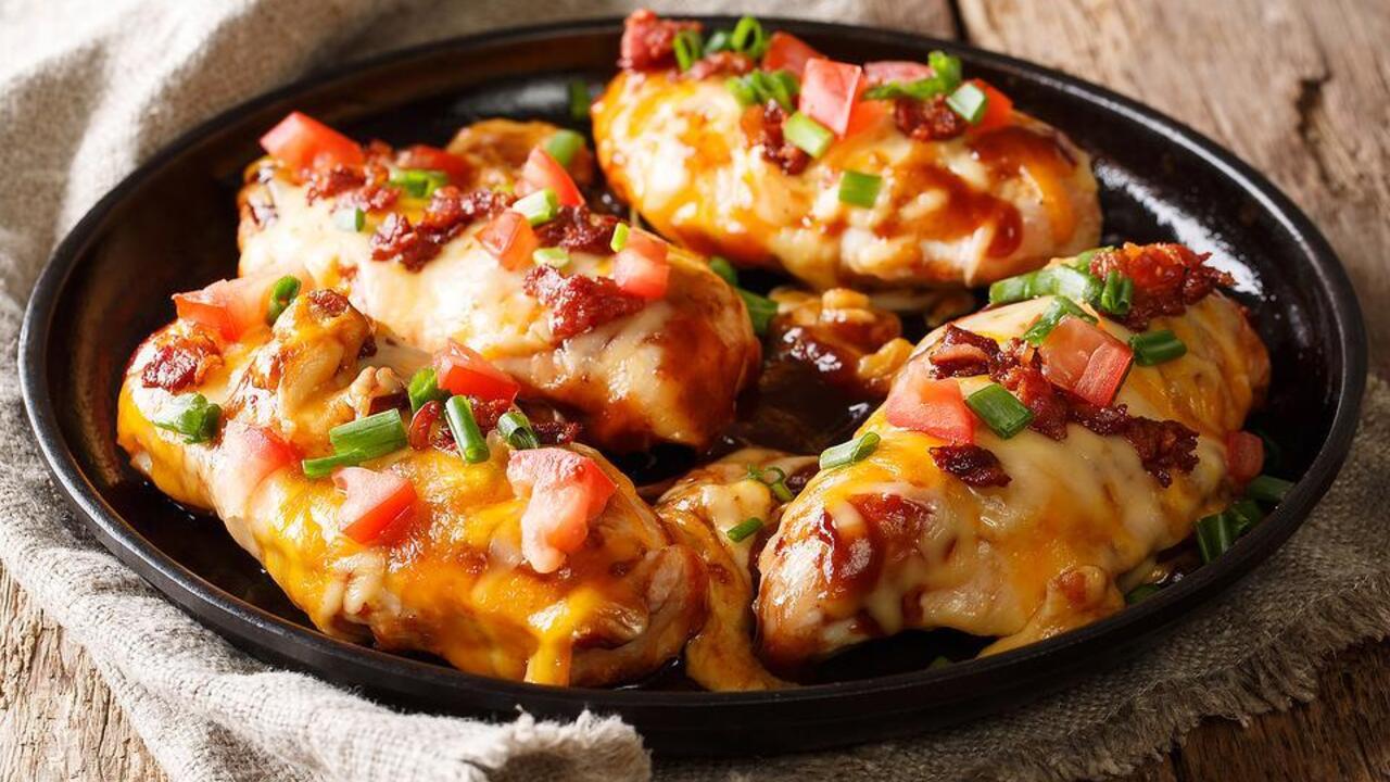 Simpler than cutlets: juicy chicken rolls in bacon
