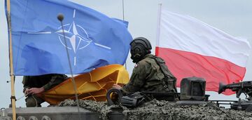 "Nie ma takich planów": Stoltenberg o możliwym rozmieszczeniu broni jądrowej w Polsce