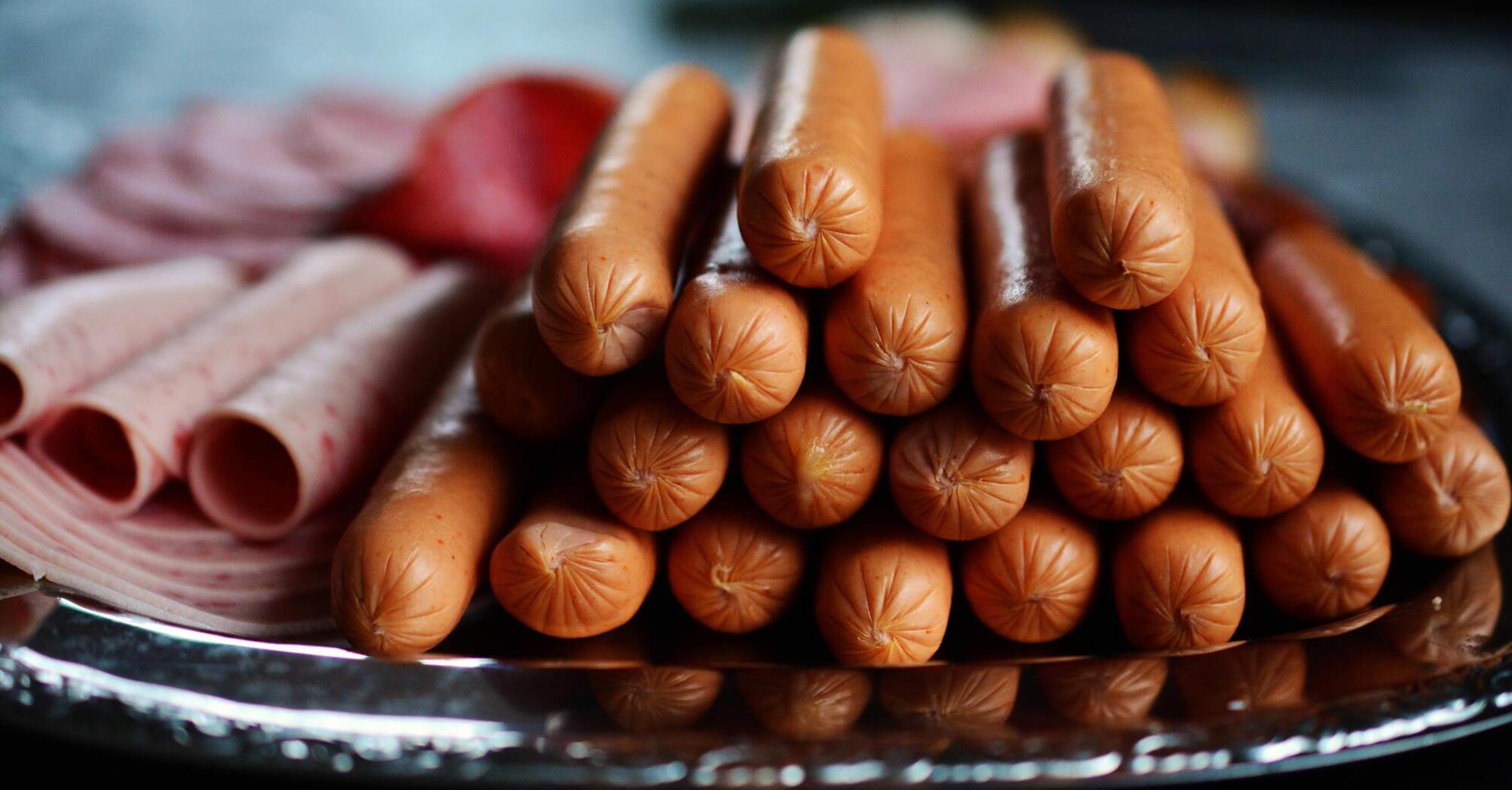 How to cook sausages at home