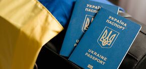 Paszporty dla Ukraińców podlegających obowiązkowi służby wojskowej zostały zawieszone za granicą: Czały wskazuje na główny problem