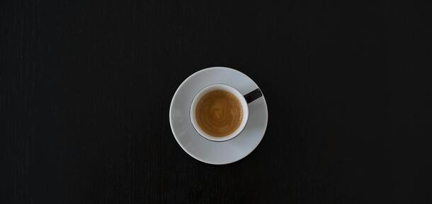 Kiedy najlepiej pić kawę rano: idealny czas nazywa się