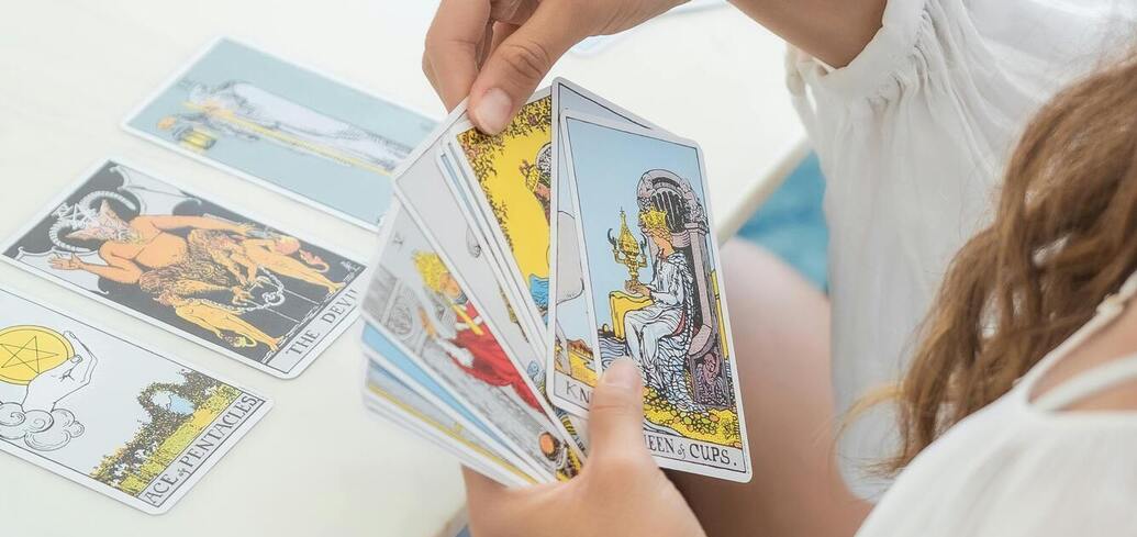 Можно ли гадать на Таро