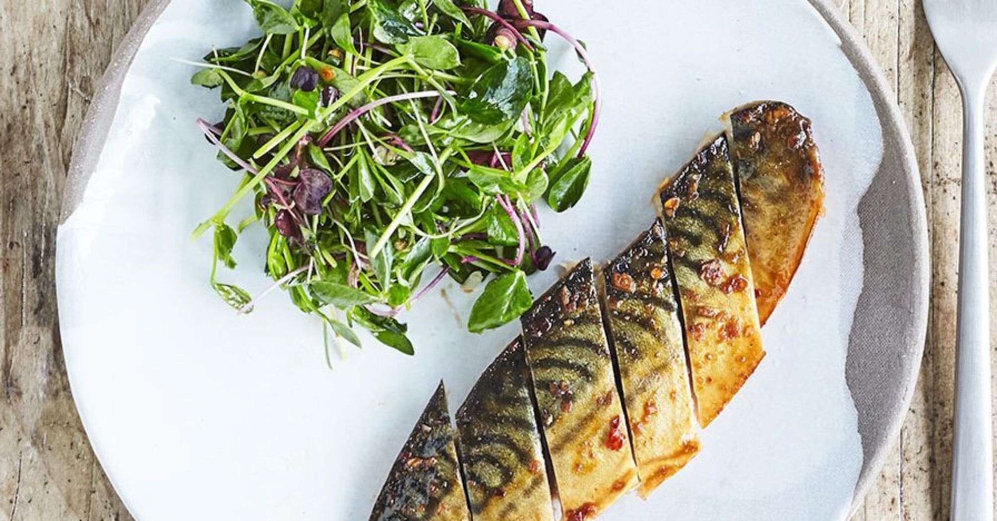 How to bake mackerel deliciously: an original recipe