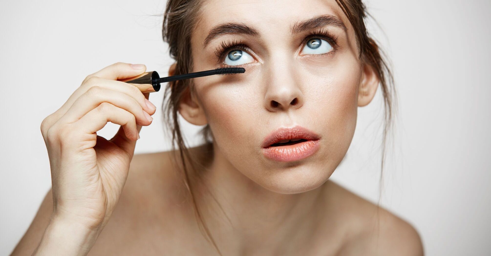 How to make doll eyes with makeup: a trendy life hack