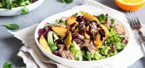 What tasty salad to prepare with chicken liver: suitable for both holiday and everyday table