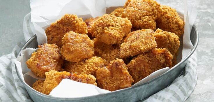 Healthy chicken nuggets without vegetable oil: how to prepare
