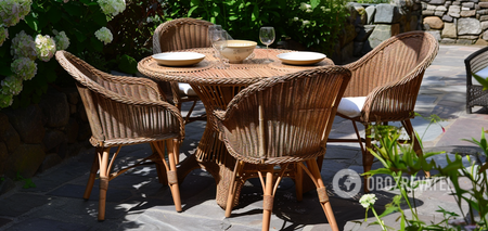 How to prepare outdoor furniture for the summer season: budget cleaning hacks