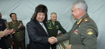 Kim Dzong Un chce wykorzystać więzi z Rosją do ożywienia gospodarki KRLD - FT