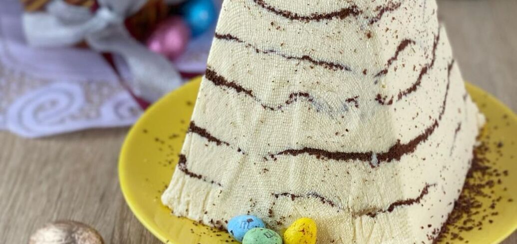 Cheese Easter cake