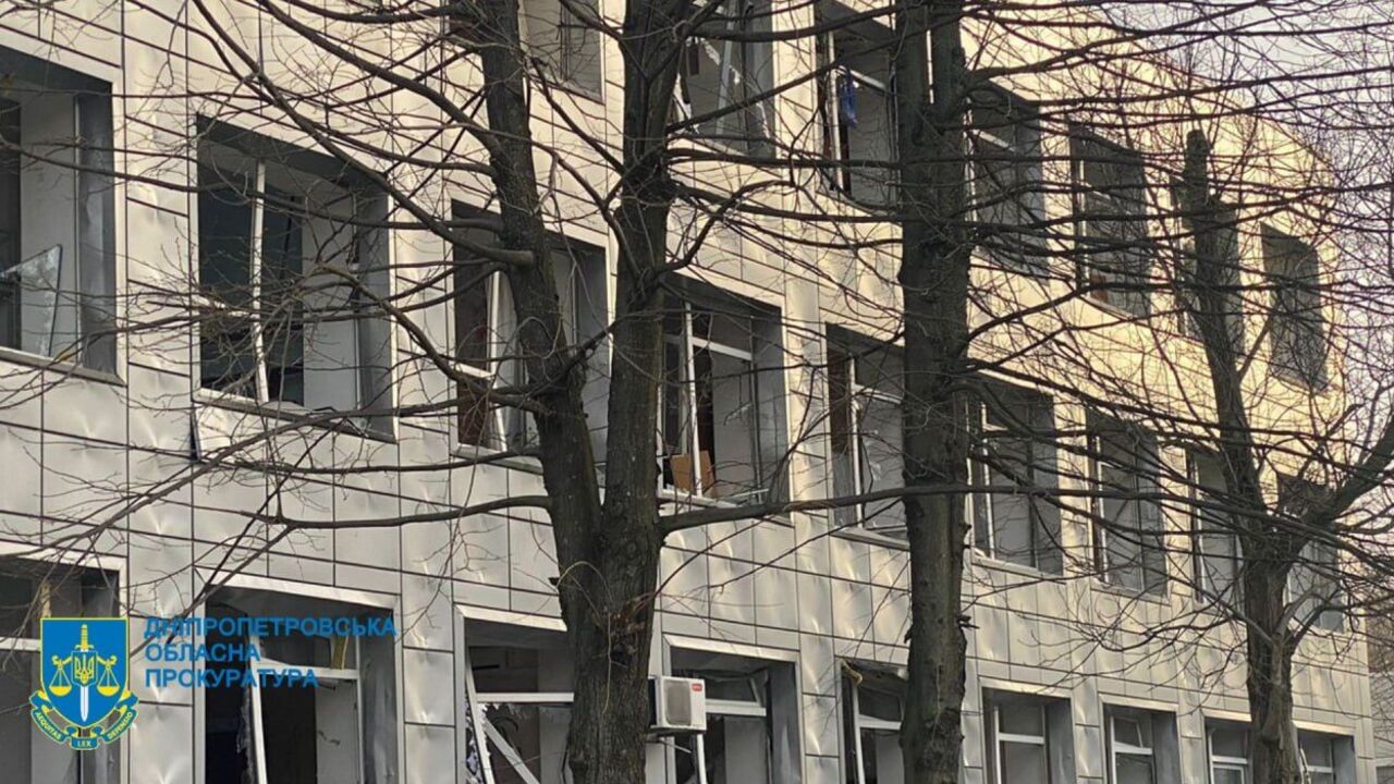 There were 120 students in the building at the time of the strike: the network showed what the college in Dnipro looks like after the Russian attack. Video