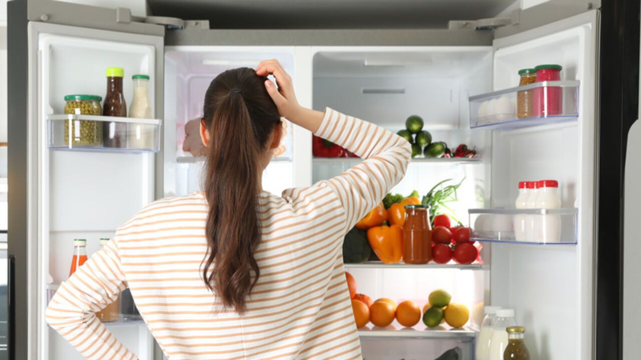 Never store these foods in the refrigerator: the reasons