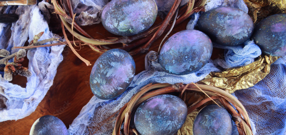 Jak pięknie farbować jajka