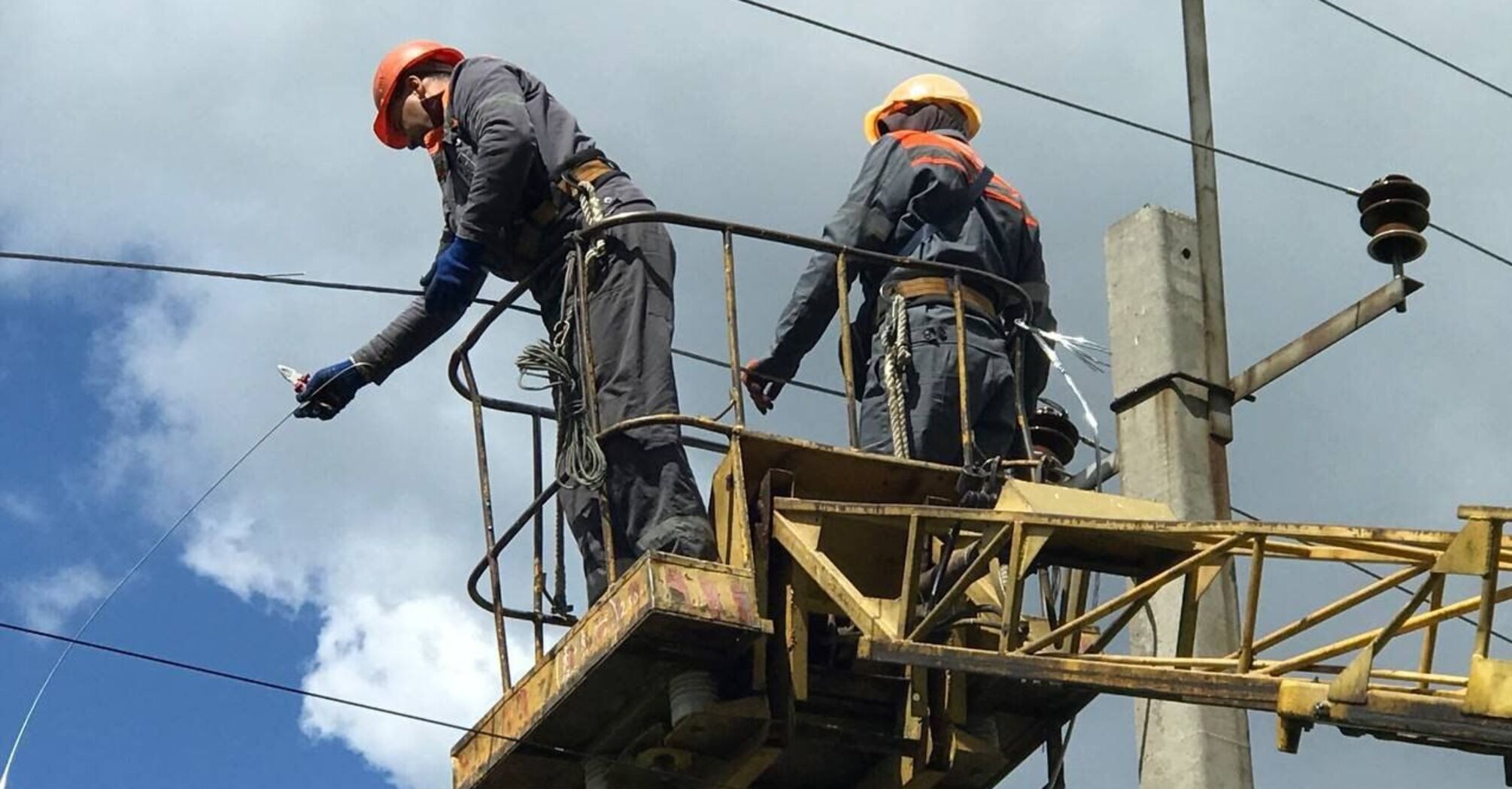 In what regions of Ukraine there are power outages