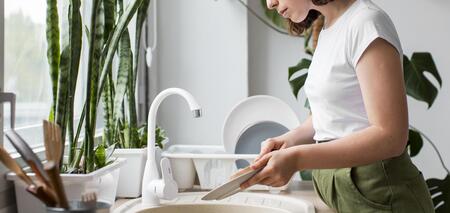 Not just plates: what else you can clean with dishwashing detergent 